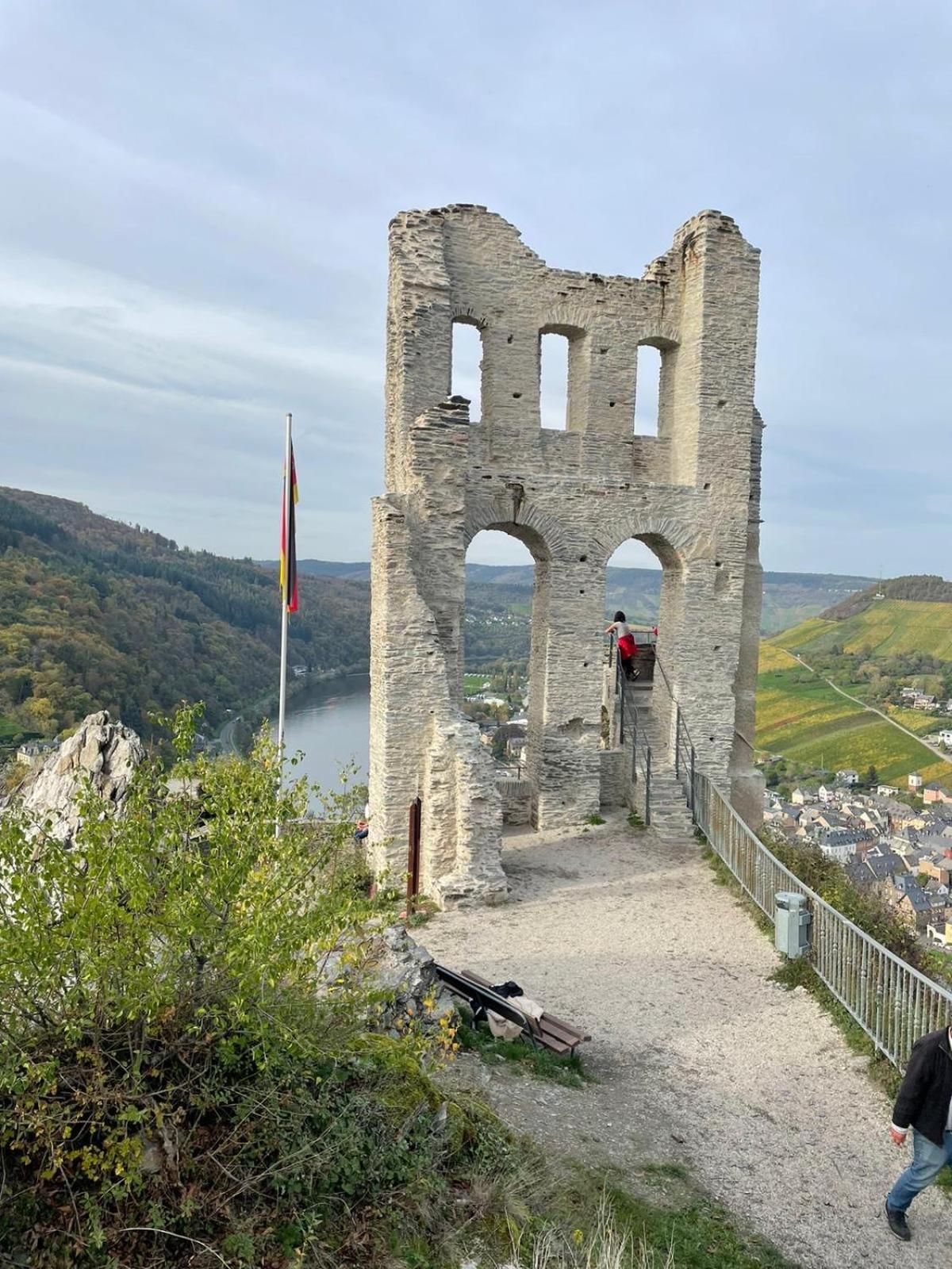 Am Apfelbaum, Ein Ferienhaus Zwischen Rhein Und Mosel Kastellaun Exterior photo